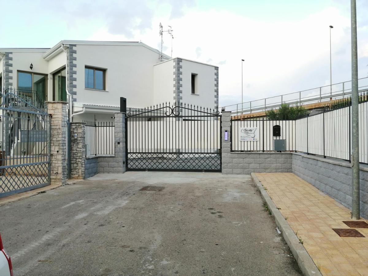 Sicily Rooms Appartamenti 卡里尼 外观 照片