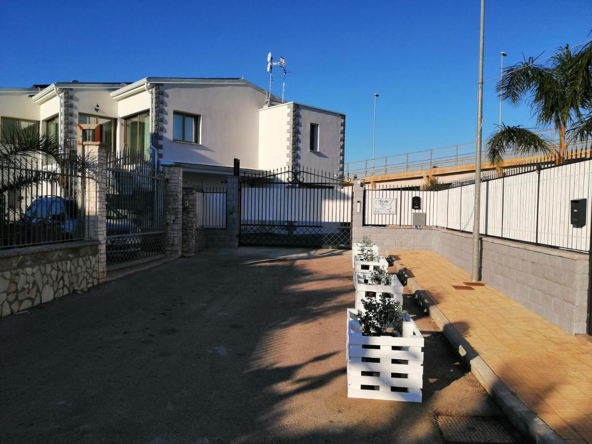 Sicily Rooms Appartamenti 卡里尼 外观 照片