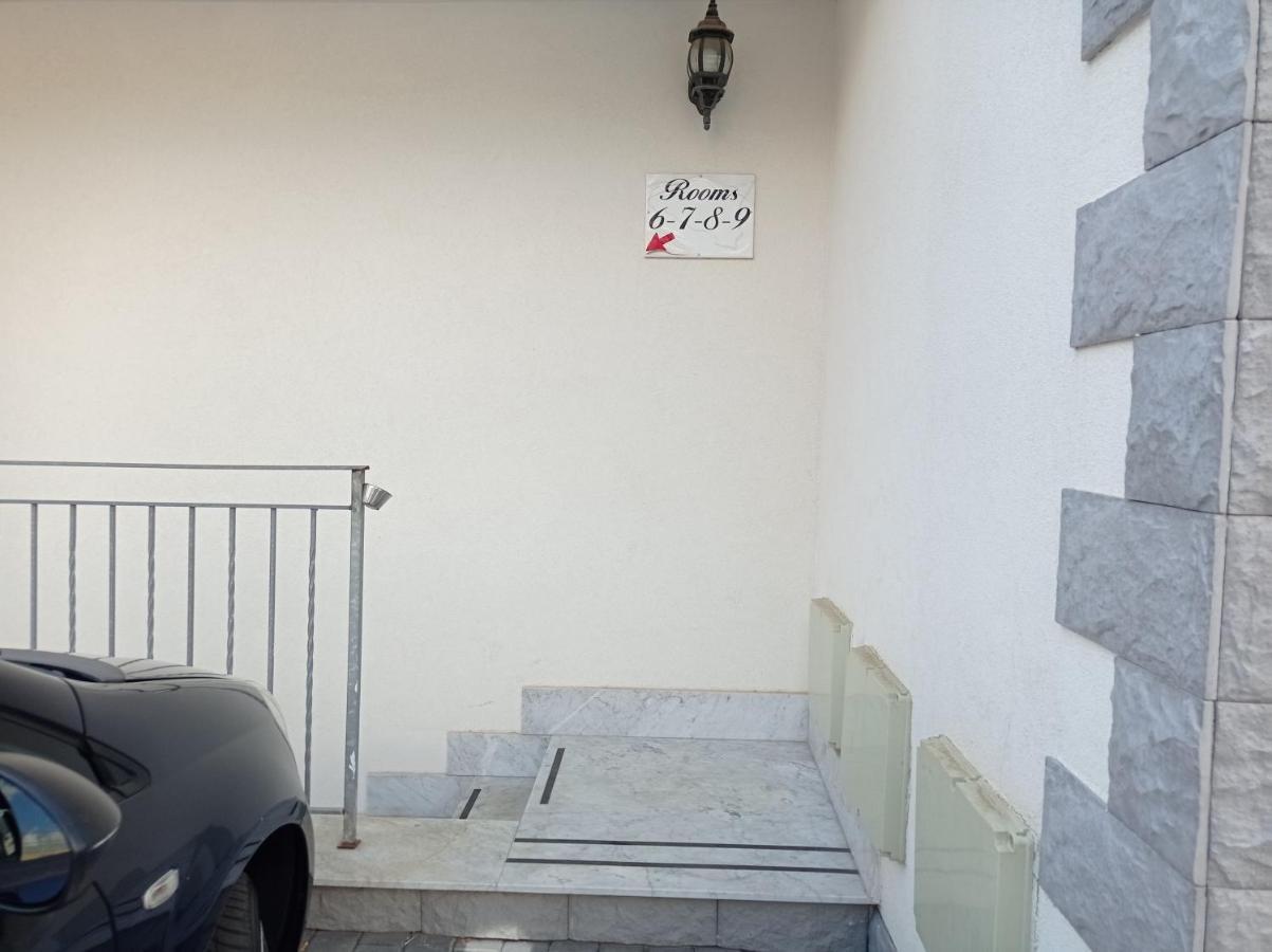 Sicily Rooms Appartamenti 卡里尼 外观 照片