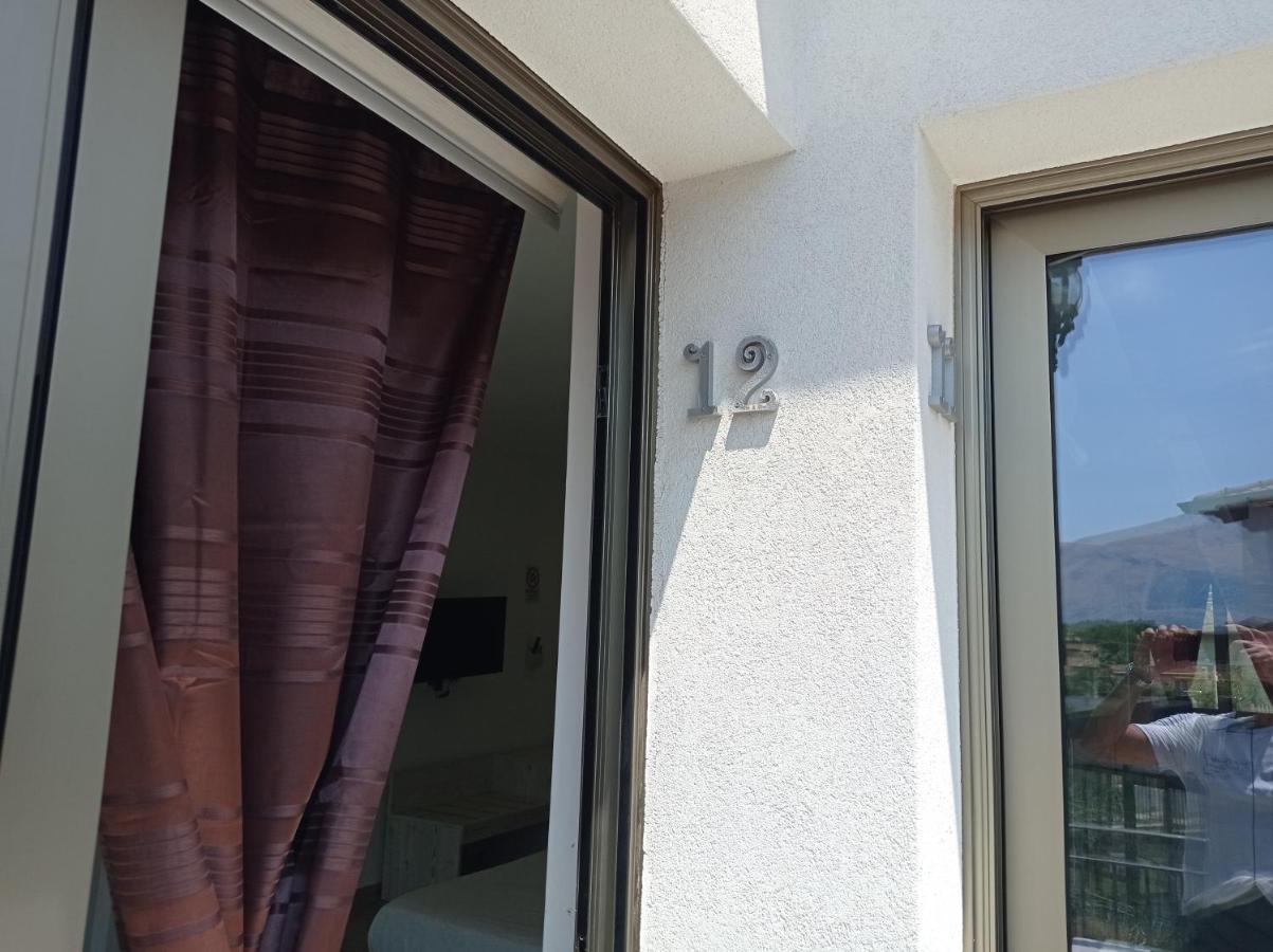 Sicily Rooms Appartamenti 卡里尼 外观 照片