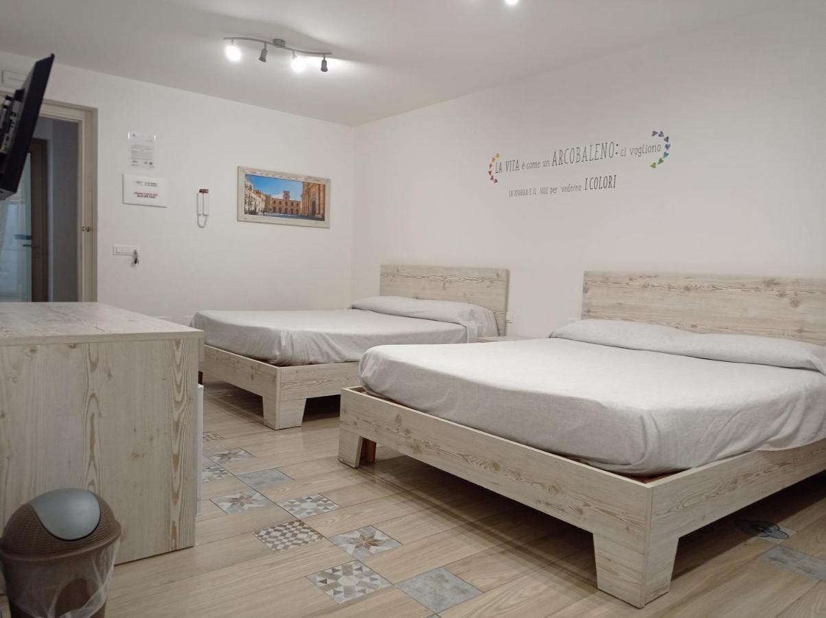 Sicily Rooms Appartamenti 卡里尼 外观 照片