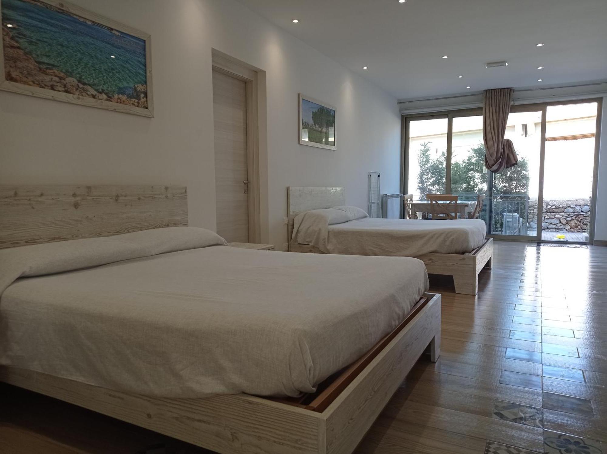 Sicily Rooms Appartamenti 卡里尼 客房 照片