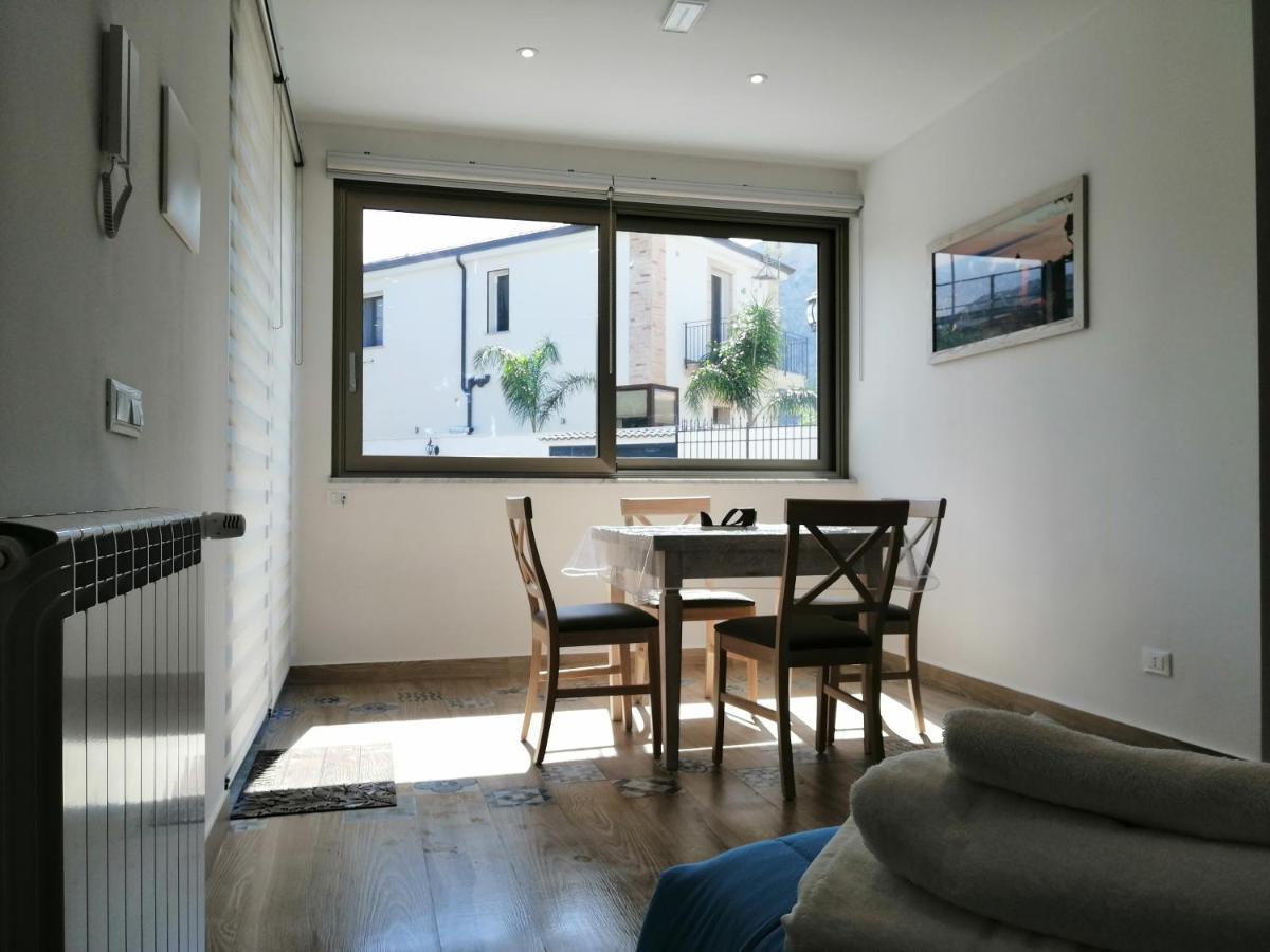 Sicily Rooms Appartamenti 卡里尼 外观 照片