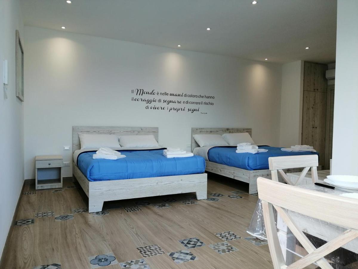 Sicily Rooms Appartamenti 卡里尼 外观 照片